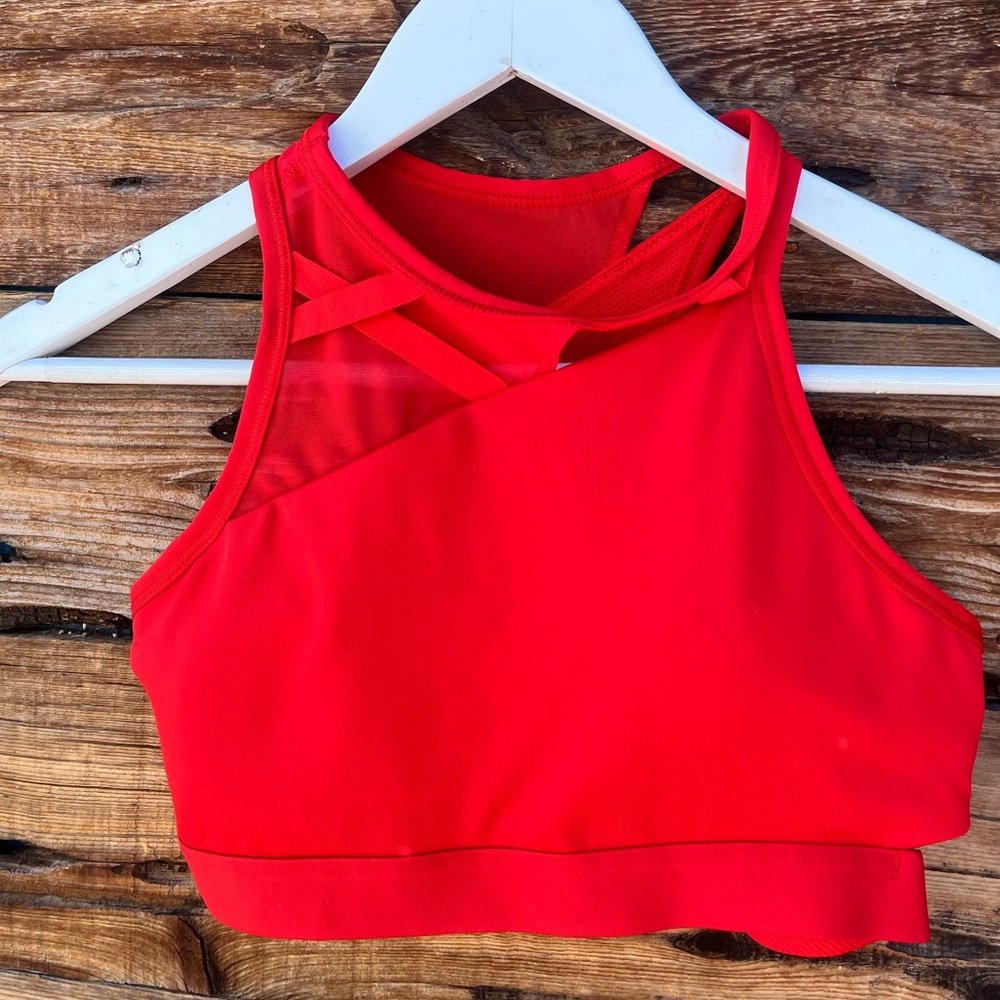 NIKE | Classic Red Cutout Mesh Asymmetrical Sports Bra S
